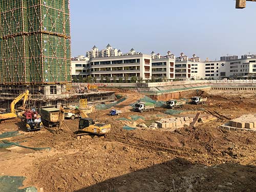 中國(guó)安能第二工程局湖畔學(xué)苑項(xiàng)目部“戰(zhàn)疫情，抓復(fù)工”