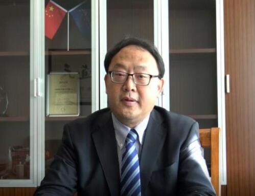 晶澳科技執(zhí)行總裁牛新偉：強(qiáng)而不爭(zhēng)，順勢(shì)而為