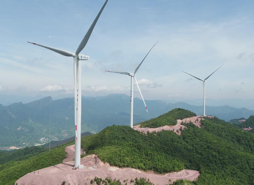 廣西貴港供電：推動電力“大風車”，吹起平南環(huán)保風