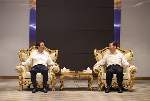 國家電網(wǎng)董事長、黨組書記辛保安拜會河南省委書記樓陽生、省長王凱