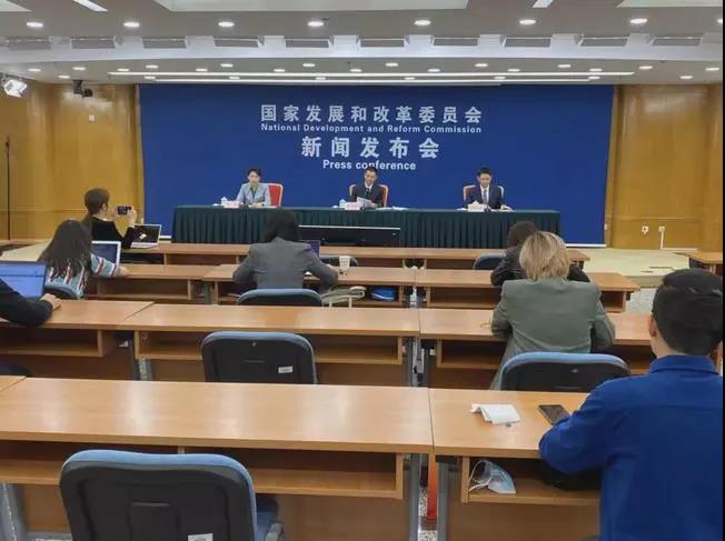 發(fā)改委最新電價(jià)通知明確“高耗能企業(yè)市場(chǎng)交易電價(jià)不受上浮20%限制”！