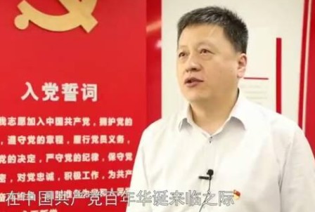 周群任中國(guó)電氣裝備集團(tuán)有限公司黨委副書記、董事，提名為中國(guó)電氣裝備集團(tuán)有限公司總經(jīng)理人選