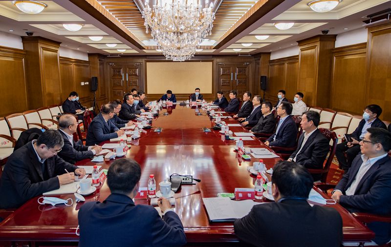 鄒磊、寇偉會(huì)見哈電集團(tuán)董事長曹志安、總經(jīng)理吳偉章