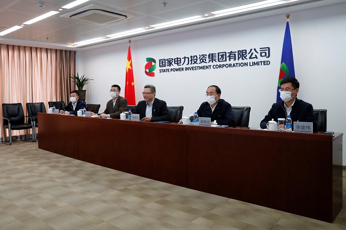 錢智民會(huì)見(jiàn)清華大學(xué)副校長(zhǎng)、清華海峽研究院院長(zhǎng)曾嶸