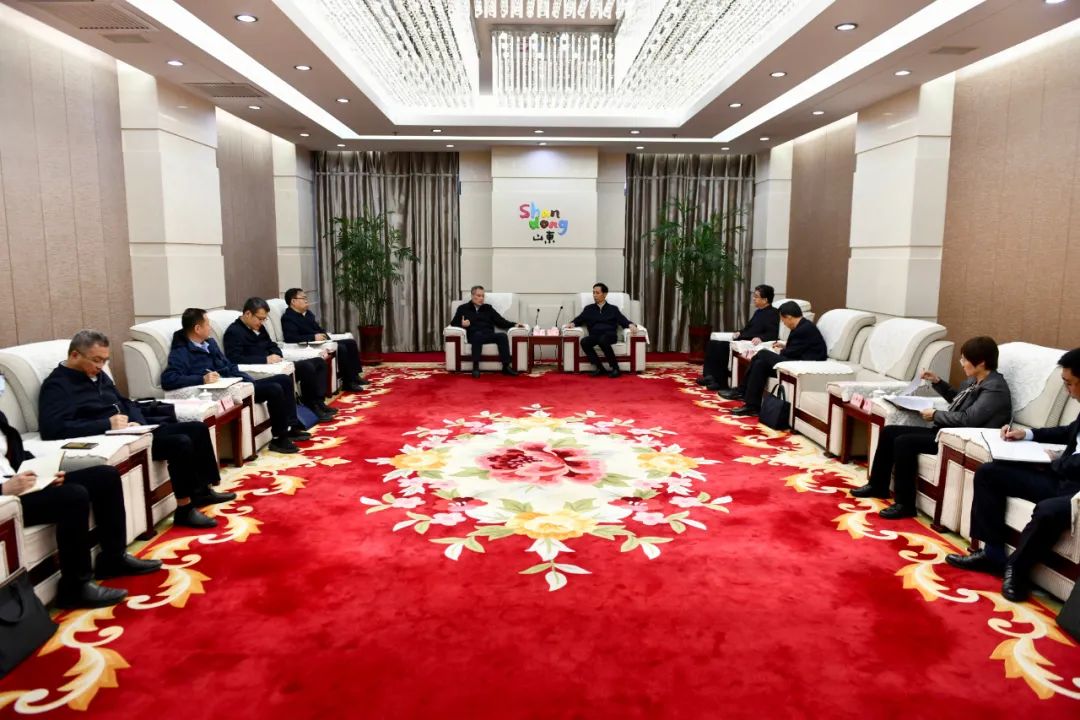 大唐山東發(fā)電公司黨委書記、董事長趙永力拜會菏澤市委副書記、市長張倫