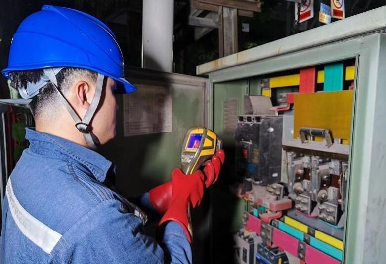 深圳供電局消除67條線路、237臺配變重滿載風險