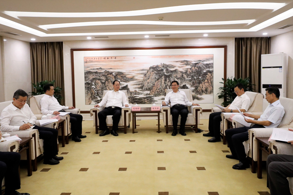 國務院國資委黨委書記、主任張玉卓會見湖南省委副書記、省長毛偉明