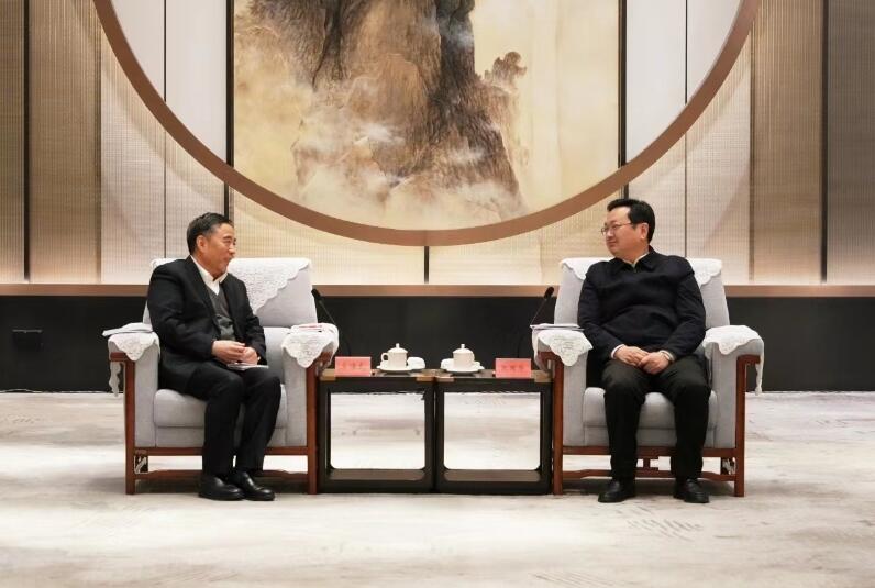 中國能建黨委書記、董事長宋海良拜會河北省委常委，雄安新區(qū)黨工委書記、管委會主任張國華并開展實地考察