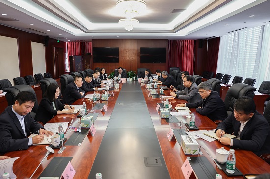 華能集團(tuán)總經(jīng)理、黨組副書記鄧建玲拜訪中國進(jìn)出口銀行黨委副書記、行長任生俊