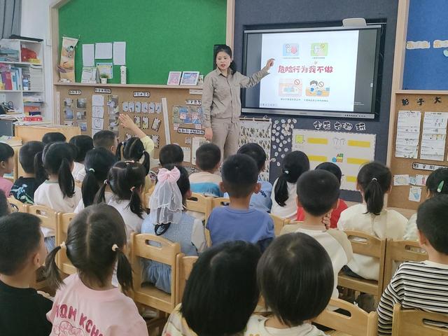 國網光澤縣供電公司電“亮”校園，安全“童”行