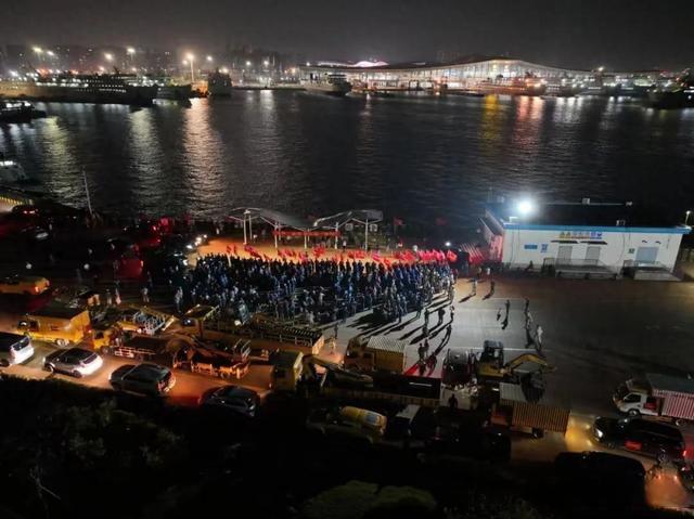 南方電網(wǎng)再派5500人隊伍，支援海南搶修復(fù)電